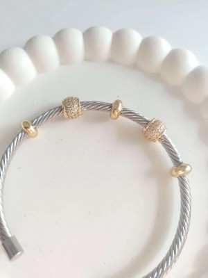 Çelik Gümüş Taşlı Kadın Kelepçe Bileklik