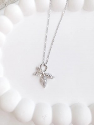 Çelik Silver İncili Yaprak Kadın Kolye