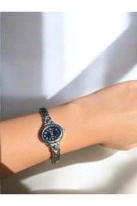 Kadın İnce Kordonlu Vintage Metal Kasa Gümüş Renk Kol Saati 1