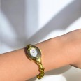 Kadın İnce Kordonlu Vintage Metal Kasa Gold Kol Saat 1 Kadın İnce Kordonlu Vintage Metal Kasa Gold Kol Saat 1