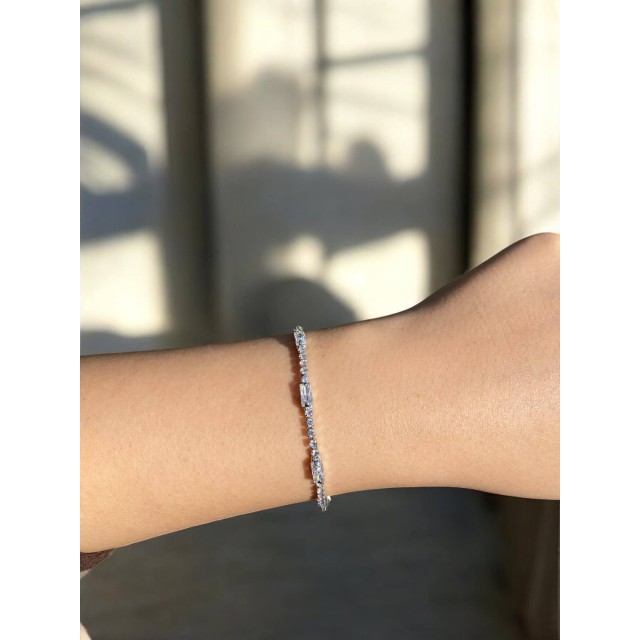 İnce Zarif Su Yolu Silver Kadın Bileklik