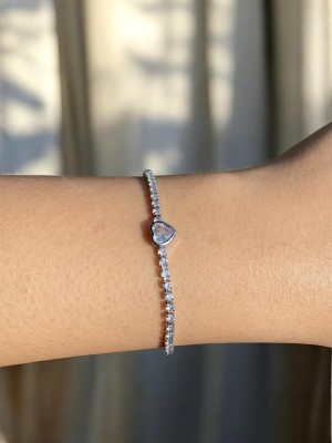 Minik Kalp Detaylı Zarif Su Yolu Bileklik Silver