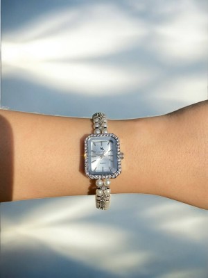 Dikdörtgen Kadranlı Gümüş İnci Kordonlu Kadın Vintage Saat-9