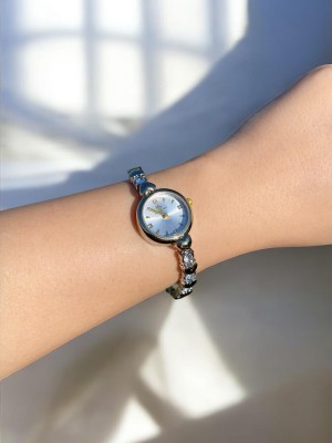 Yuvarlak Kadranlı Silver İnce Kalpli Kordonlu Kadın Vintage Saat-16