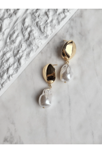 Vip İnci Detaylı Sallantılı Küpe Vip İnci Detaylı Sallantılı Küpe