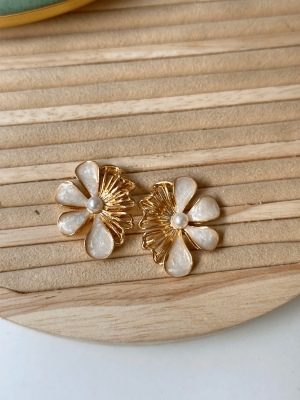 Vintage Gold Çiçek Küpe