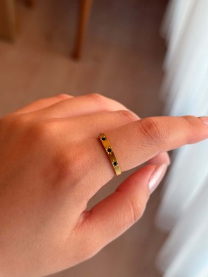 Zümrüt Yeşili Taşlı Kuzey Yıldızı Motifli Çelik Gold Yüzük