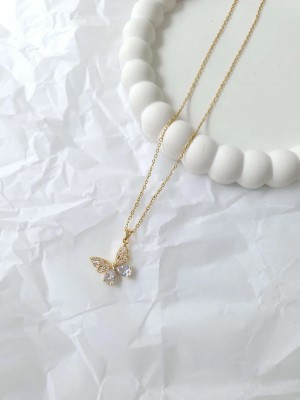 Çelik Gold Taşlı Kelebek Kadın Kolye Çelik Gold Taşlı Kelebek Kadın Kolye