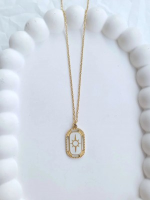 Çelik Gold Dikdörtgen Plaka Antik Kadın Kolye Çelik Gold Dikdörtgen Plaka Antik Kadın Kolye