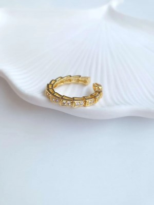 Vip Gold Taşlı Ayarlanabilir Yüzük Vip Gold Taşlı Ayarlanabilir Yüzük