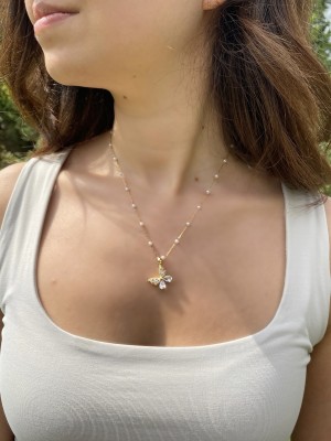 Çelik Gold Kelebek Figürlü Boncuklu Zincir Kolye