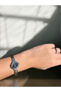 Kadın İnce Kordonlu Vintage Metal Kasa Gümüş Renk Kol Saati 1 Kadın İnce Kordonlu Vintage Metal Kasa Gümüş Renk Kol Saati 1