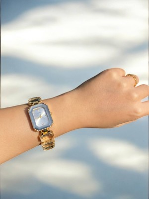 Lüx Taşlı Kadın Kol Saati Gold-8