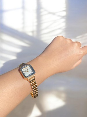 Kare Kadranlı Gold Kordonlu Kadın Vintage Saat-13