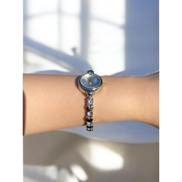 Yuvarlak Kadranlı Silver İnce Kalpli Kordonlu Kadın Vintage Saat-16 Yuvarlak Kadranlı Silver İnce Kalpli Kordonlu Kadın Vintage Saat-16