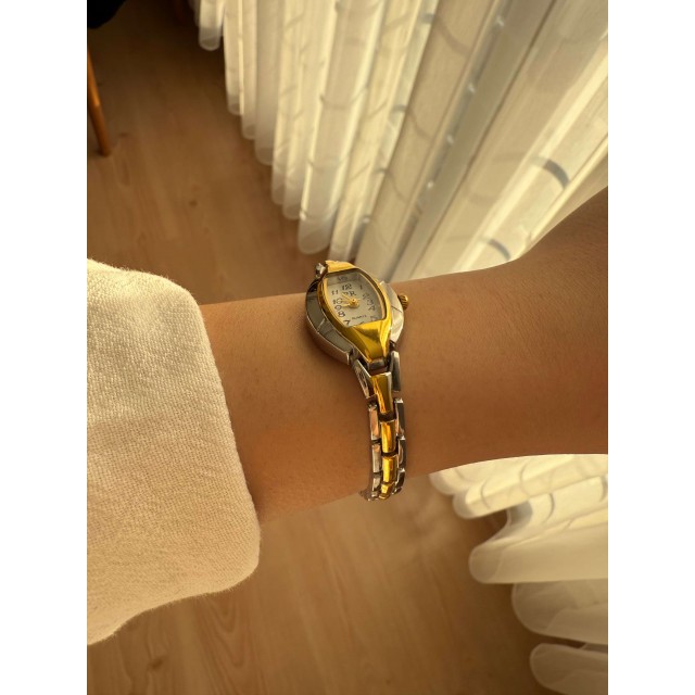 Kadın İnce Kordonlu Vintage Metal Kasa Minimal Kol Saati 20