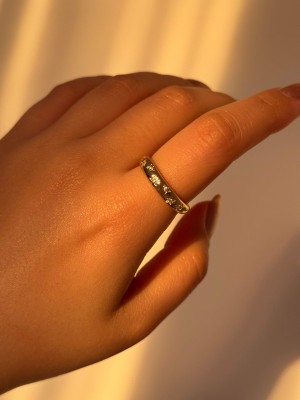 Beyaz Taşlı Yıldız Motifli Çelik Gold Ayarlanabilir İnce Yüzük