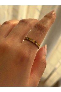 Beyaz Taşlı Kuzey Yıldızı Motifli Çelik Gold Yüzük