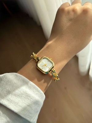 Kare Kadran Zincir Kordonlu Çelik Gold Minimal Kadın Kol Saati -32