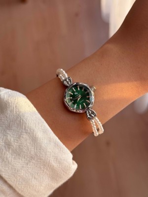 Yuvarlak Yeşil Kadranlı Gümüş İnci Kordonlu Kadın Vintage Saat- 40